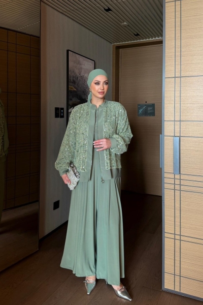 İlkay Mint Yeşili Pullu Takım