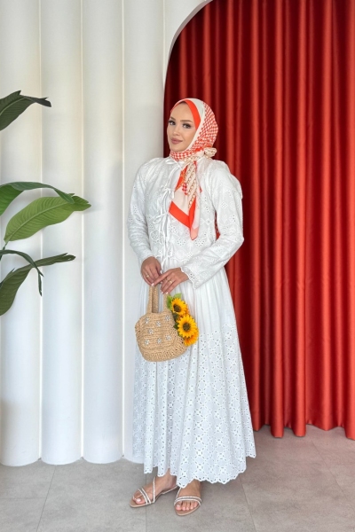 Nevra Etekli Takım Beyaz