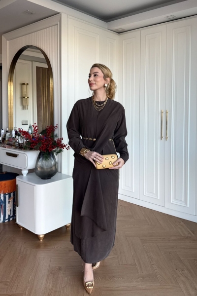 Almira Elbise Acı Kahve