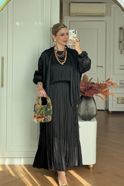 Aygül Etekli Takım Siyah 