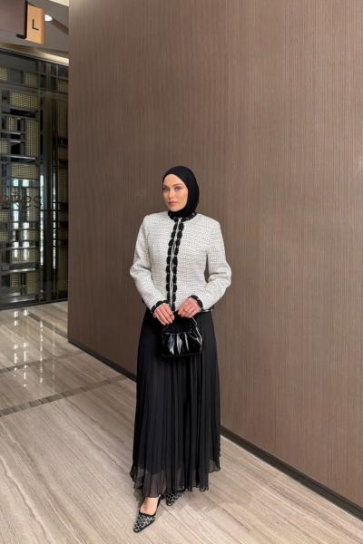 Yakamoz Etekli Takım Siyah