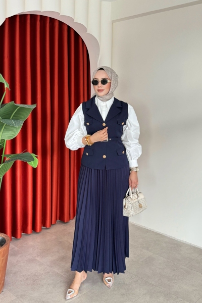 Tülin Takım Lacivert